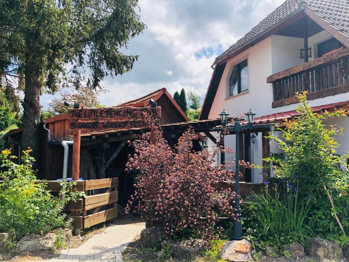 Hotel Weisse Muehle Breitenworbis Exterior foto